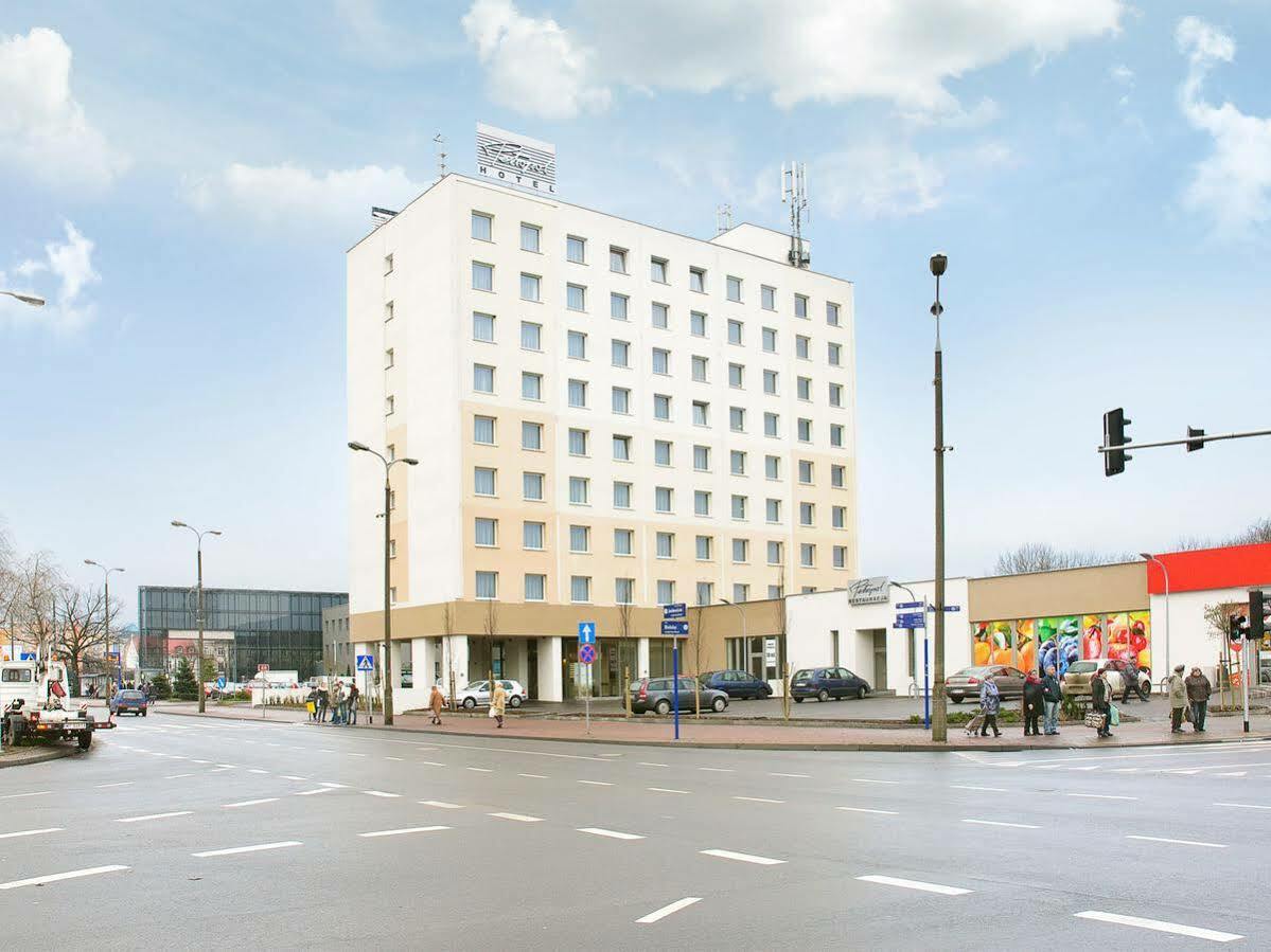 Hotel Petropol Płock Dış mekan fotoğraf